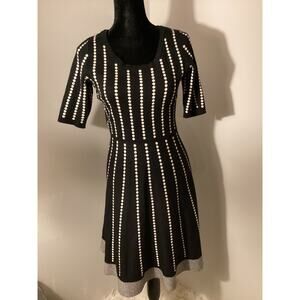 Gabby Skye Black and Creamy White Midi Dress.